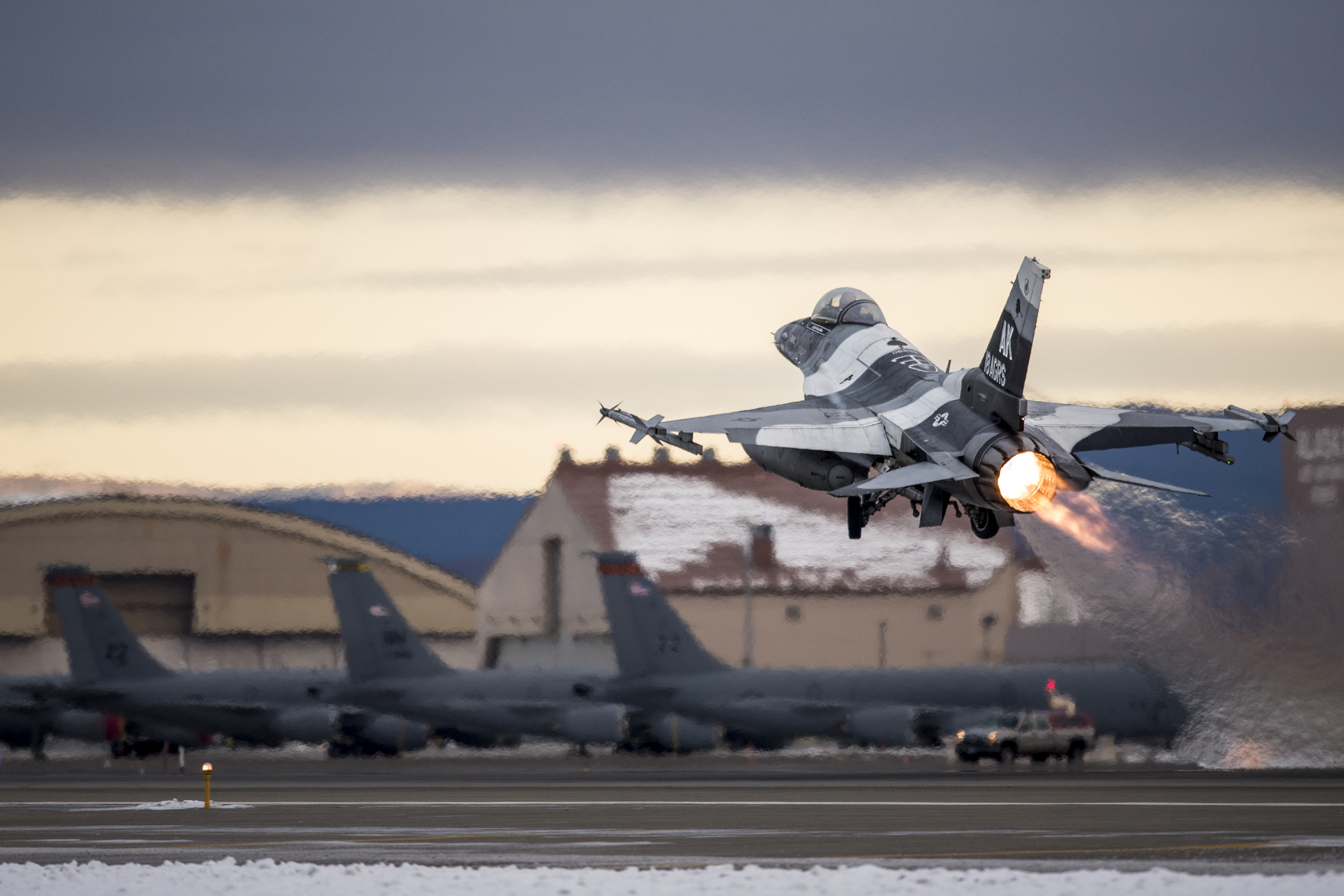 F-16 Fighting Falcon